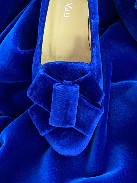 Cobalt Blue Carana