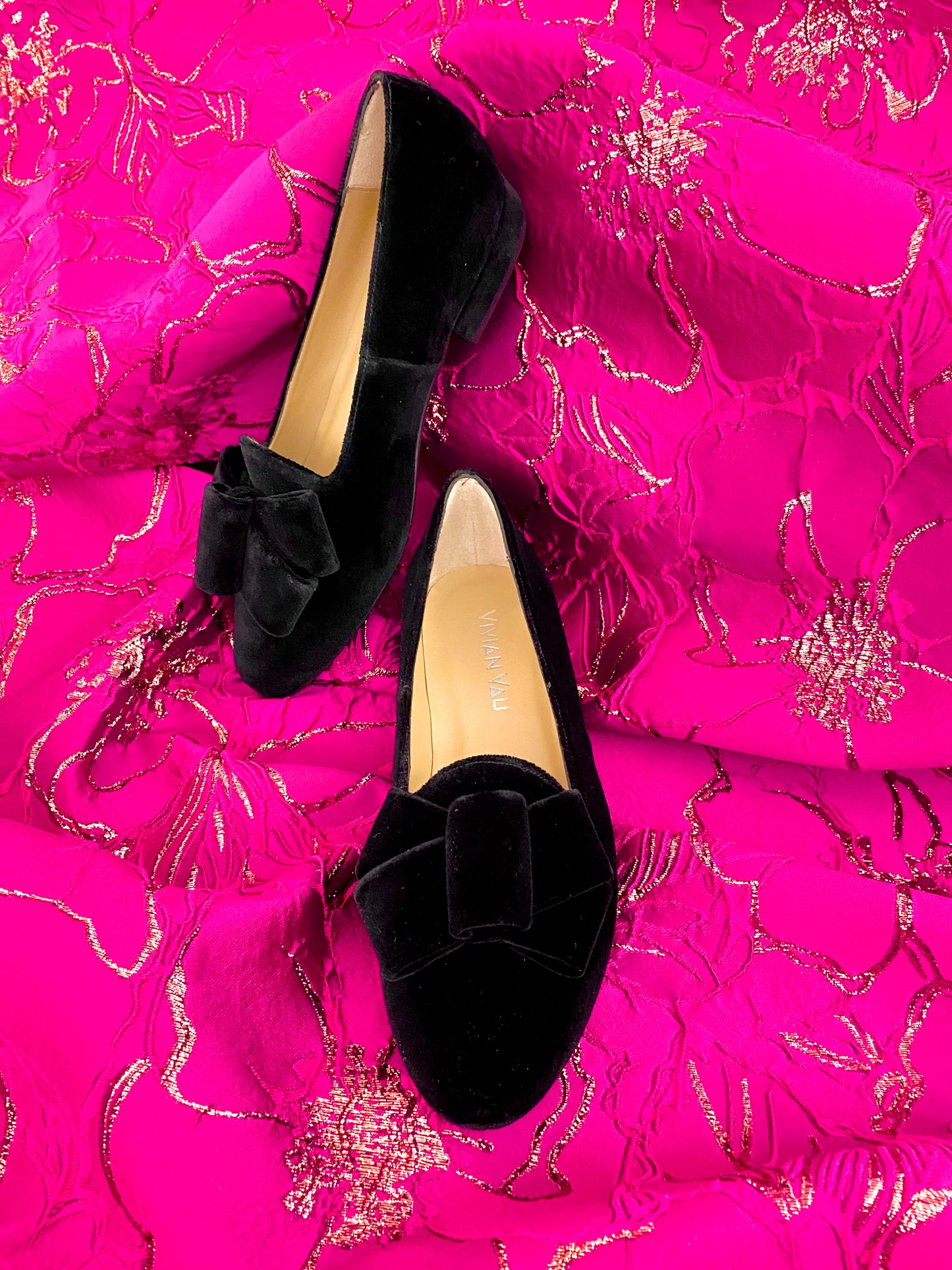 Black Velvet Carana
